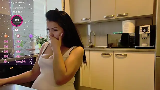 צ'אט XXX בשידור חי של alisoncassie