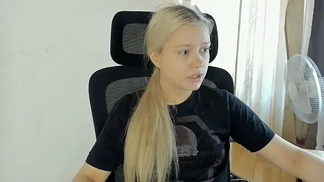 Chat XXX en directo de MidnightPoise