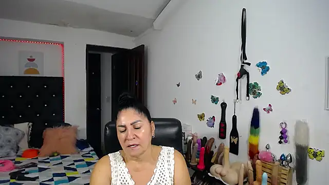 mature_bigboobs10 Chat XXX live