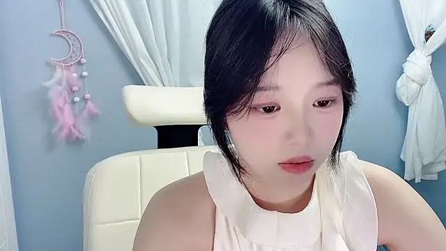 XXX chat uživo modela Yanys521