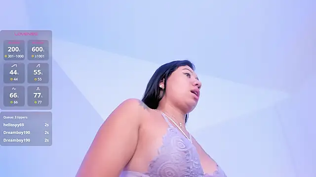 lunaa_hart's Live XXX Chat