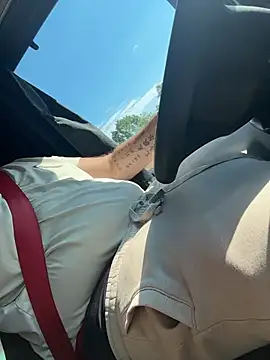 Groscul6938 现场XXX聊天