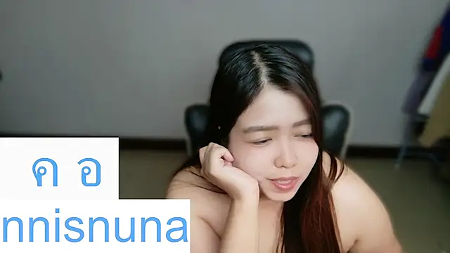 nunanunanuna's Live XXX Chat