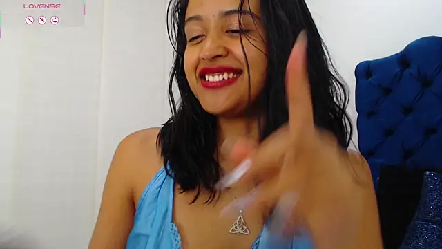 Czat XXX na żywo – Lili666_