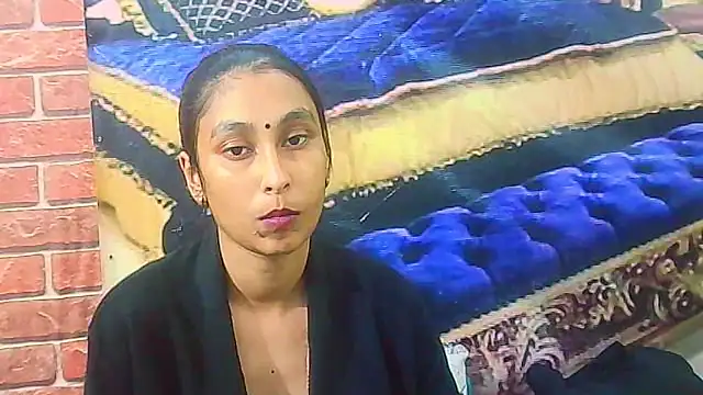 IndianSexyButt's Live XXX Chat