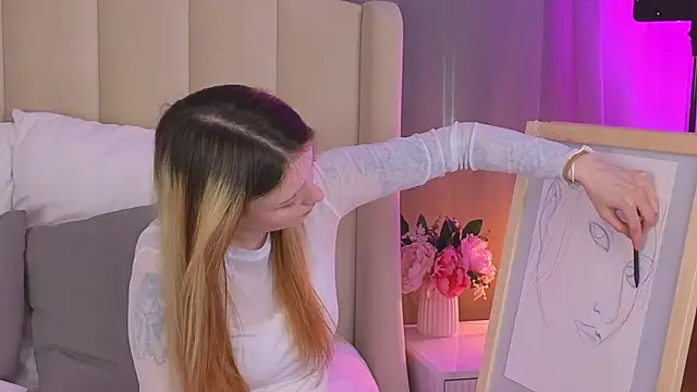 AlyssFrost 即時 XXX 聊天