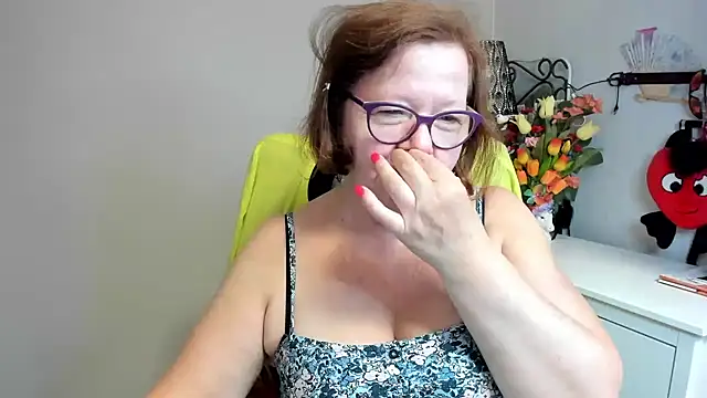 Chat +18 de Adelewildx ao vivo