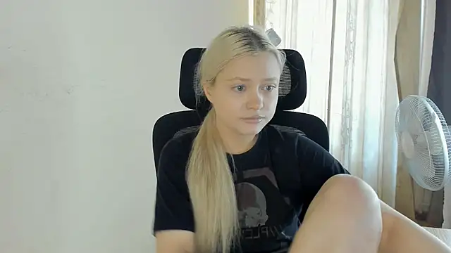 MidnightPoise Chat XXX in diretta