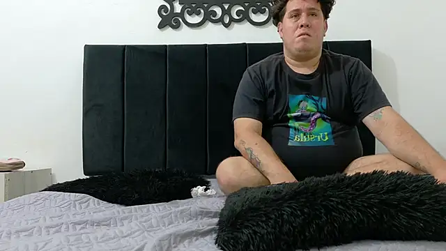 PinkQueen23 – Naživo XXX chat