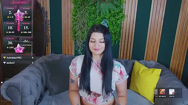 SolaZolaz's Live XXX Chat