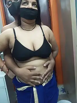 Manjudear's Live XXX Chat