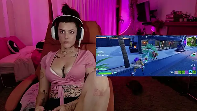 XXX chat uživo modela GennaJames