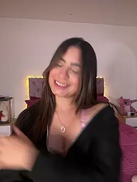 Samantha_e2 Live XXX-chat