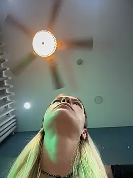-Sexy_Barbie- 라이브 XXX 채팅