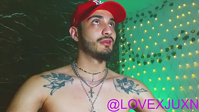 LovexJuxn8 Live XXX-Chat