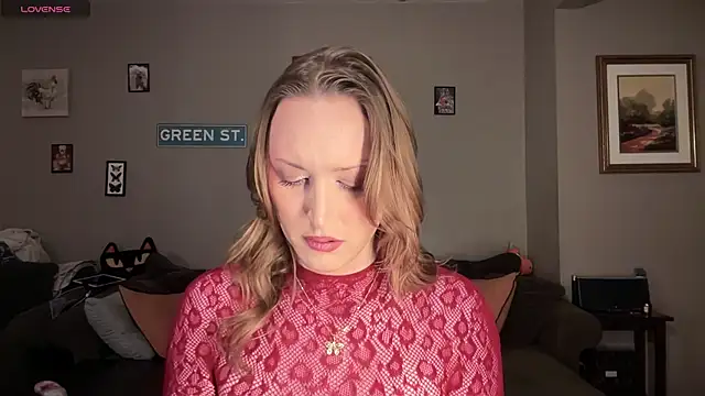 Chat XXX en directo de greenxxxqueen