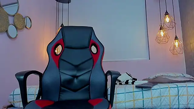 XXX chat uživo modela Magic_oliviah