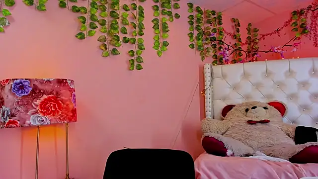valentinee_xo's Live XXX Chat