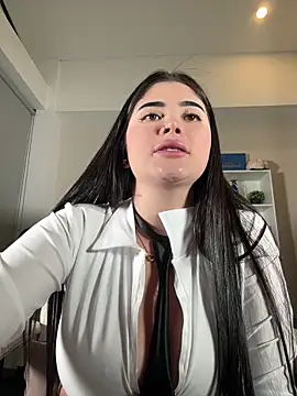 misslollipop04 Adlı Modelin Canlı XXX Sohbeti