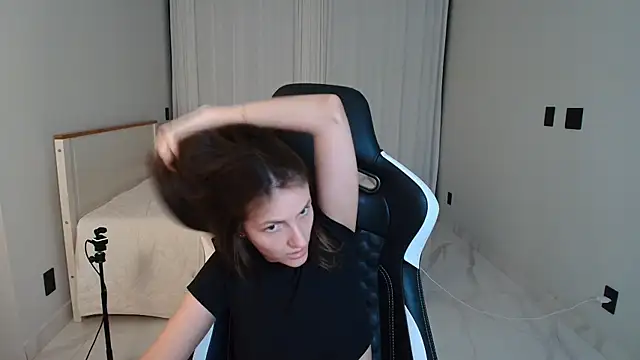 upssnowy's Live XXX Chat