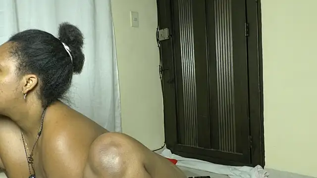 Yiseth_02 – Live XXX-chat