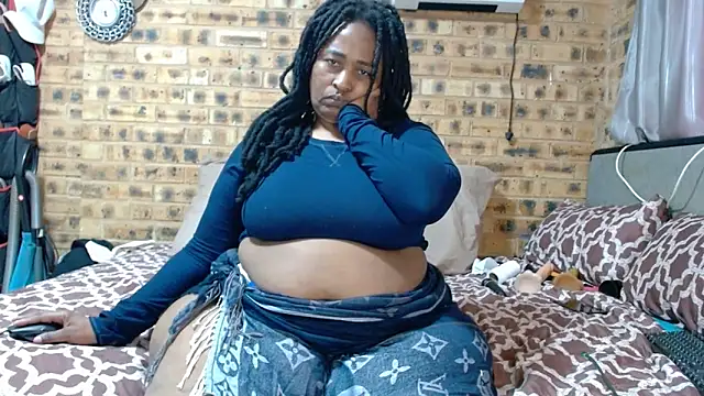 AFRICANBOOTYLICIOUS' Live XXX Chat