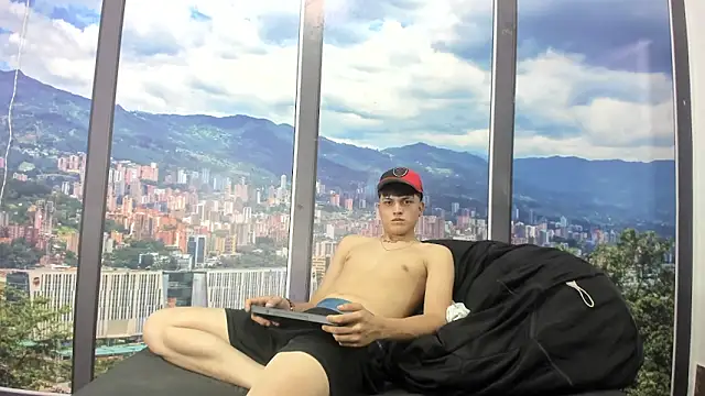 Chat XXX ao vivo de LiamRamirezz