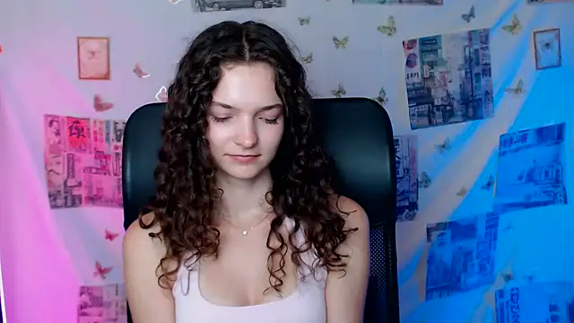 Chat +18 de _SusieSu_ ao vivo
