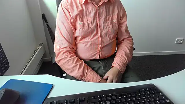 Buggemannn Live XXX chat