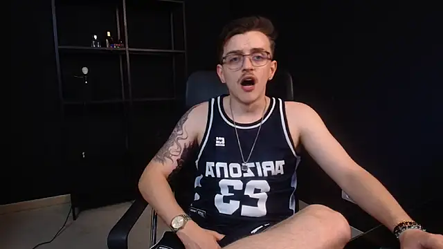 Chat XXX en directo de FelixStarkk