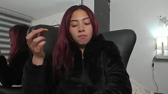 melanie_roux__ Obrolan Langsung XXX