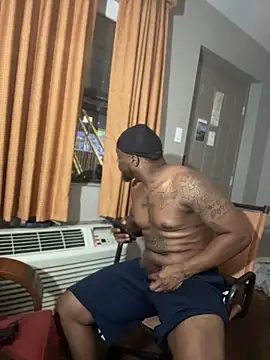 Stressreliever82's Live XXX Chat