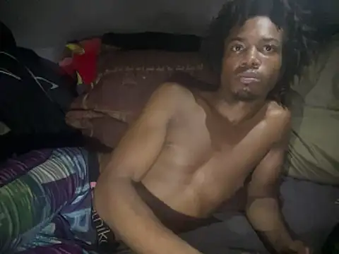 XXX chat uživo modela SlimeCrownzOut5