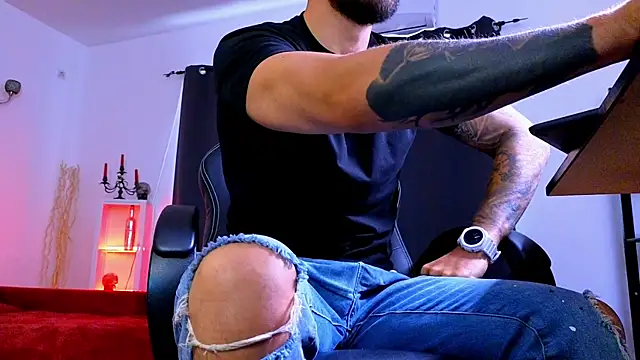 Chat XXX Live MightyAaron66