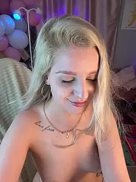 Hot_blondie's Live XXX Chat