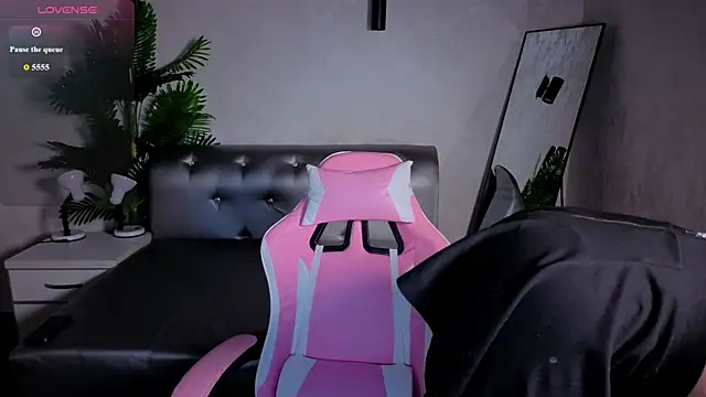 Nikki_GringerのライブXXXチャット