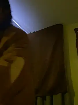 ImperialBalloon222 Live XXX Chat