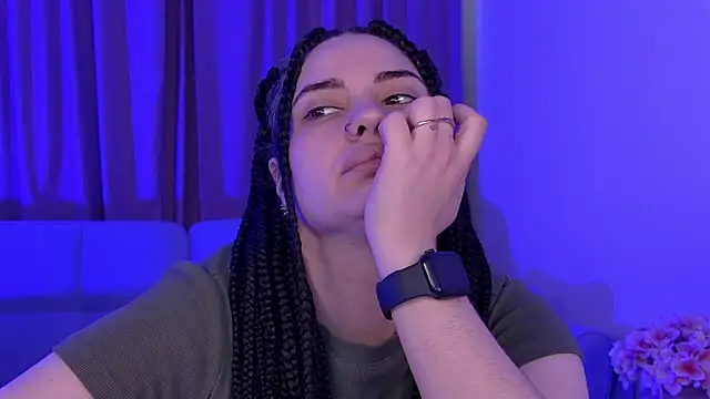 AdrianaToress' Live XXX Chat