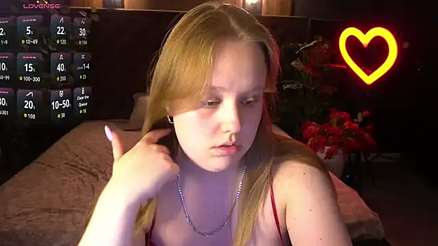CrystallPaws Live XXX-chat