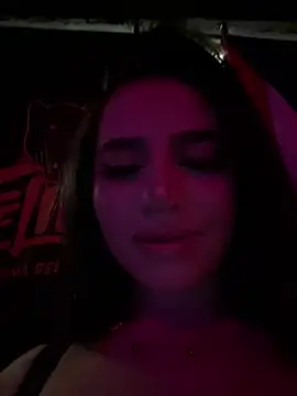 Sofiia_Vegaa Chat XXX in diretta