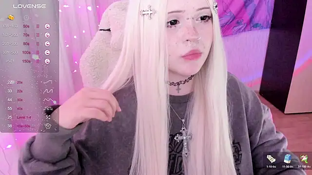 SelenaCute live XXX chat