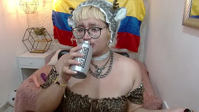 Chatroom XXX en direct de Echypyon_