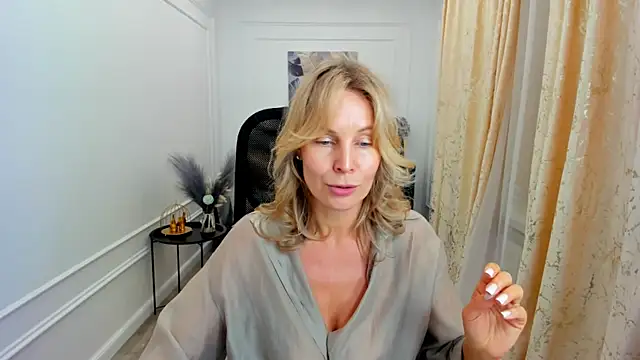 Czat XXX na żywo – Sinty_Devis