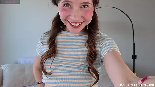 delorathecookiee Live XXX Chat