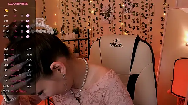 Chat XXX en directo de LinaBlossom_