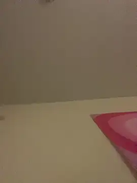 XXX chat uživo modela allyroseeee