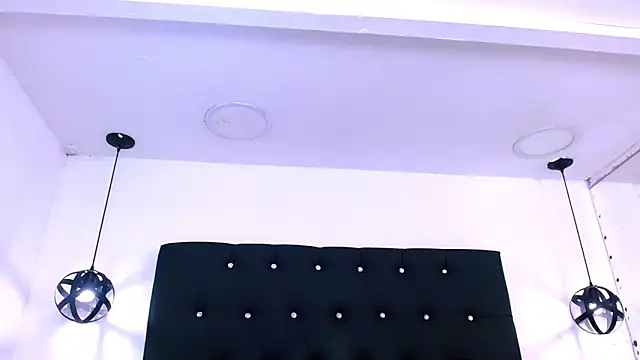 Dannesh_ Chat XXX in diretta