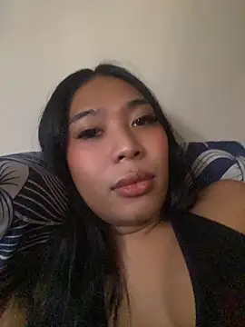 hugecock_tamira's Live XXX Chat