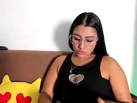 Chatroom XXX en direct de TatyGomez_