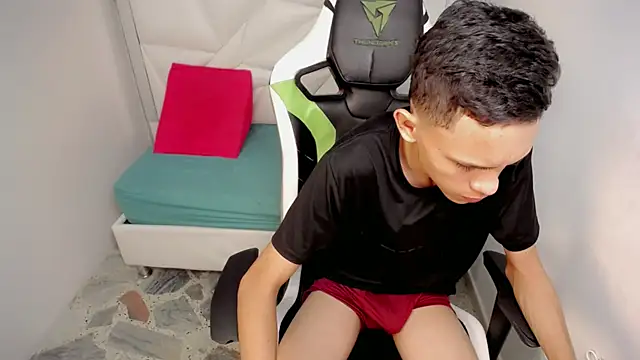 Chat XXX en directo de sombra_18
